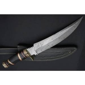 Cuchillo Bowie de caza de acero de Damasco hecho a mano personalizado con mango de cuerno de agarre cómodo compatible con OEM - Product Image 5