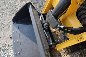Mini-chargeuse sur chenilles New Holland C314 18KW 2024 neuve et d'occasion disponible dès maintenant à prix avantageux - Product Image 3