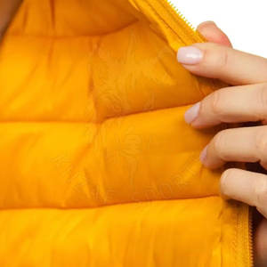 Customized <b>Women</b> Use <b>Puffer</b> <b>Jackets</b> New Style Light Weight <b>Women</b> Use <b>Jackets</b> For Online Sale - Product Image 5