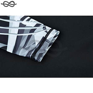 Maillot de bain à manches longues Rash Guard UPF 50 + Compression Protection UV Séchage rapide Léger Anti-frottement Performance Top pour homme - Product Image 5