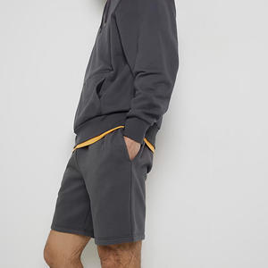 Pantalones cortos con logotipo bordado personalizado, 42% algodón, 58% poliéster, bolsillos laterales, elásticos, cintura de acero, gris, ajuste Regular, Jersey - Product Image 4