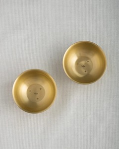 Bol décoratif en métal doré, fait à la main, élégant, pièce maîtresse pour la table à manger, le salon, la cuisine et la décoration de la maison - Product Image 5