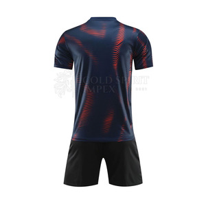 Ropa de fútbol recién llegada superventas hecha en fábrica con uniforme de etiqueta privada de diseño OEM - Product Image 2