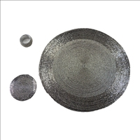 Napperon perlé rond en argent exquis et accessoires de plat de nourriture de caboteur pour l'hôtel de restaurant de table de mariage