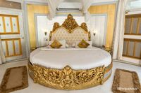 Ensemble de chambre à coucher de luxe en bois massif, style Palais Classique Européen, avec lit California King et capitonnage style Maharaja Indien, mobilier de maison pliable, USA