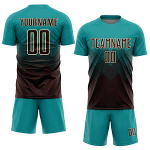 Uniformes de football pour les équipes professionnelles et les écoles avec logo personnalisé Maillot de football Vêtements de football conçus pour le confort - Product Image 1