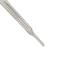 Kit Quirúrgico de Microcuchillas de Alta Calidad con Mango de Acero Inoxidable, Fuente de Alimentación Manual, Clase II, 1 Año de Garantía, Dispositivo Médico - Product Image 4