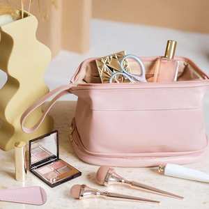 Tijeras de cejas de grado de salón para cejas perfectas Tijeras de cejas de acero inoxidable con agarre antideslizante - Product Image 6