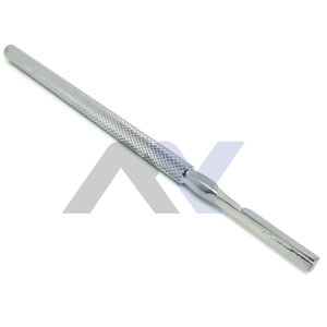 Mango redondo de acero inoxidable Bard-Parker #4-Instrumento de precisión con mango de hoja de 15cm de largo para Cirugía y Medicina - Product Image 1