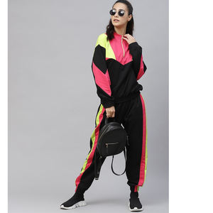 Venta al por mayor de las mujeres de marca privada Sweatsuit Unisex Jogger Chándal Diseñadores Logotipo personalizado Elegante Cuello Gimnasio Ropa deportiva Ropa de entrenamiento - Product Image 6