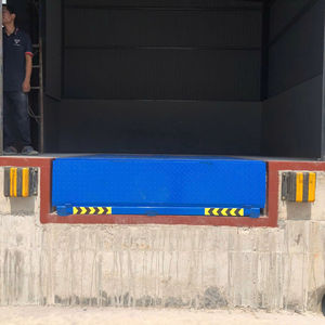 Solución segura Cilindro hidráulico Nivelador de muelle 10 toneladas Apilador eléctrico peatonal Almacén Logística y garantía 1 año Vietnam - Product Image 1