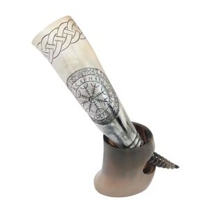 Cuerno artesanal vikingo para beber cerveza, cerveza sin fermentación, hidromiel, cuerno natural, taza de guerrero medieval, estilo rústico, diseño duradero de primera calidad. - Product Image 1
