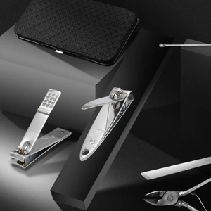 Ensemble professionnel de manucure et pédicure en acier inoxydable, kit de coupe-ongles, ciseaux, outil de beauté avec sac en PU, 19 pièces - Product Image 4