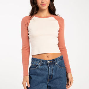 2025 chemises d'été à manches longues pour femmes de qualité supérieure le plus élégant haut Hip Hop conception OEM écologique entretenu - Product Image 1