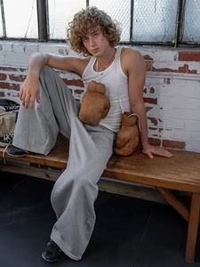 Pantalones Holgados Cómodos, Tela Ligera y Transpirable, Ideales para Uso Diario, Estilo Casual y Atuendos Relajados - Product Image 2