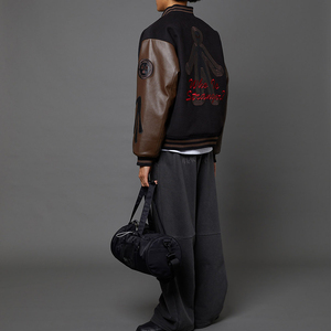 Vente en gros Veste Letterman personnalisée OEM pour hommes avec patchs brodés Vestes Chicago noires Veste polaire Manches en cuir Hiver - Product Image 4