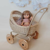 Panier à roulettes en rotin festonné pour enfants Panier à provisions en rotin écologique Poupée bébé Poussette faite à la main au Vietnam