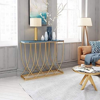 Table console en verre moderne et ensemble de canapés élégants pour hôtel et usage extérieur, décoration contemporaine pour salon