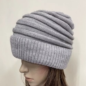 หมวกบีนนี่อะคริลิคสำหรับผู้ชายหมวกบีนนี่หมวกบีนนี่สีแบบสวมสบายดีไซน์ลายทางโลโก้ตามสั่งขนาดทำจากผ้าฝ้าย100% ฤดูหนาวสำหรับผู้ใหญ่ - Product Image 5