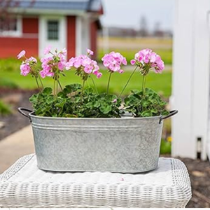 Pots décoratifs galvanisés pour les intérieurs de ferme et industriels - Product Image 4