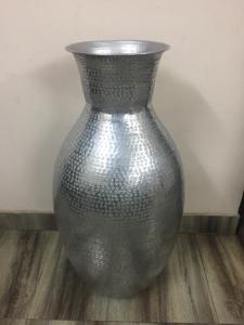 TVAKM-1007 élégant contemporain noël fleur Vase Durable en aluminium fer table fêtes décor à la maison pièce centrale taille M - Product Image 3