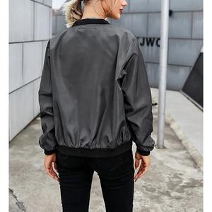Blouson Bomber Varsity Élégant pour Femme 2025 – Tendance Oversize Personnalisé Style Universitaire en Peau de Mouton Brute – Vente en Gros - Product Image 5