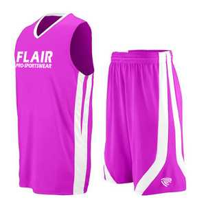 Conjunto de ropa de baloncesto de alta calidad personalizable para hombre, de talla grande XS Camiseta deportiva, pantalones cortos, camiseta de baloncesto Digital transpirable - Product Image 6