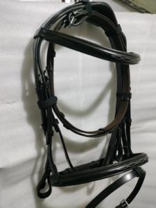Brida de caballo de cuero genuino personalizada para carreras y deportes ecuestres al aire libre Cabestros de calidad premium - Product Image 5