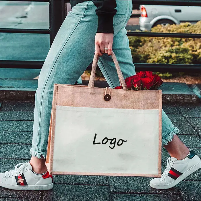 Bolso Tote de yute de arpillera de playa de buena calidad, éxito de ventas de fábrica personalizado, bolso de compras ecológico con logotipo personalizado, Bolso Tote de lona con bolsillo