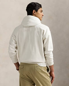 Sudadera con capucha blanca para hombre de Marfa International, con tejido polar suave y diseño minimalista para uso diario informal. - Product Image 3