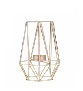 Bougeoir en métal fait main support forme attrayante article décoratif pour l'éclairage de Noël Noël de la plus haute qualité - Product Image 1