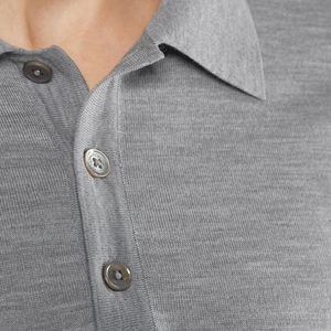 Últimos polos de llegada a precio razonable con logotipo personalizado Fácil de usar y lavar Polo cómodo transpirable para hombres - Product Image 3