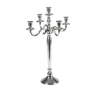 Produit décoratif unique en laiton plaqué argent et aluminium bon marché, candélabre pour événement de mariage fabriqué à la main d'excellente qualité - Product Image 2