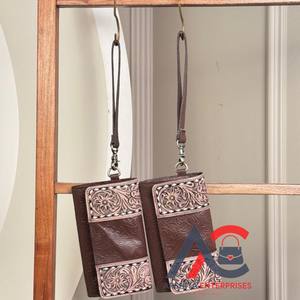 Cartera de mano de cuero mecanizada a mano de estilo occidental superventas, cartera de mano de cuero genuino Floral en relieve, tarjetero, monedero - Product Image 1