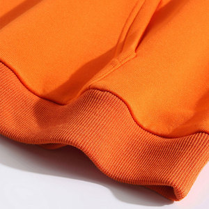 เสื้อสวมหัวแขนยาวผ้าโพลีเอสเตอร์สำหรับผู้ชายและผู้หญิงเสื้อผ้าแนวสตรีทผ้าโพลีเอสเตอร์เป็นมิตรกับสิ่งแวดล้อมพิมพ์ลายกราฟิกสำหรับฤดูหนาว - Product Image 3