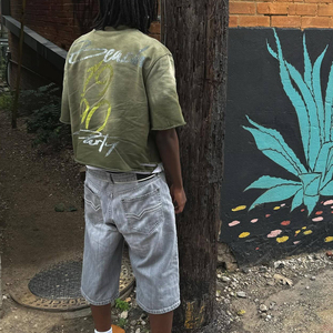 Camiseta de Corte Cuadrado con Logotipo Personalizado, 180 g/m², Estilo Urbano, Gruesa, Corta, Gráfica, 100% Algodón, Ajuste Holgado, Secado Rápido - Product Image 4