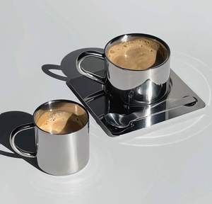 Juego de Posavasos Redondos de Metal de Latón Dorado de Lujo Hechos a Mano, Diseño Personalizable, Múltiples Tamaños para Uso en el Hogar, Hoteles y Restaurantes - Product Image 3