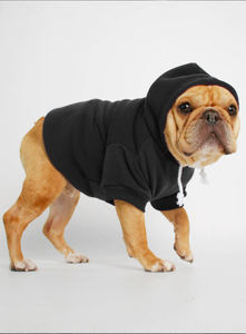 Vêtements pour chiens Sweat à capuche noir uni pour chiens avec poche et capuche réglable Vêtements de luxe pour chiens - Product Image 3