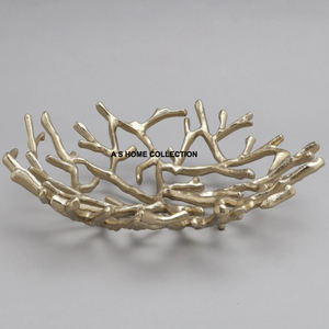 Bol de service à fruits fait main décoratif en métal de couleur dorée à vendre Bol de service rond à fleurs en métal de qualité supérieure - Product Image 6