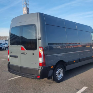 Utilisé 2024 2.3L Diesel Renault Master L3H2 RHD 6 vitesses AMT 150HP FWD Fourgon pour le transport - Product Image 1