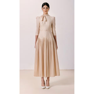 Nouveau design de robes d'été pour femmes Fermeture à glissière au dos Reggie Robe à plis Rayons de soleil Tissu écologique Étiquettes personnalisées Marque blanche du Vietnam - Product Image 1