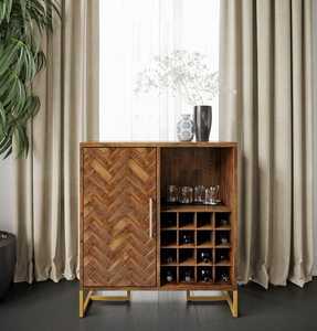 Meuble de bar en bois foncé de style secrétaire traditionnel avec dessus de service rabattable, disponible au prix de gros. - Product Image 2