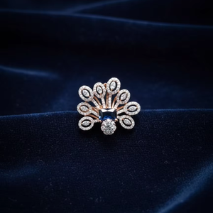 แหวนเงินแท้ 925 คุณภาพพรีเมียม ประดับเพชรโมอิสซาไนต์และพลอยสีม่วง - Product Image 1