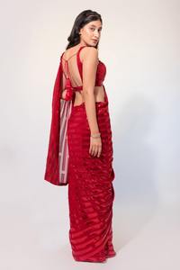 Sarees en georgette rouge tendance de créateur exclusif pour les femmes Wedding Party Wear Sequence Work Ethnically Styled Silk Sari Rate - Product Image 2