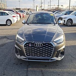 Audi S5 Sportback 3.0T quattro Premium Plus 2024 d'occasion en excellent état - Product Image 1