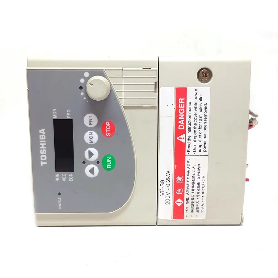 Used TRANSISTOR INVERTER VFS9-2002PM-AN 3PH 200V frequency inverters frequency converter Stock In Warehouse