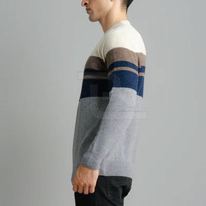 Pull tricoté élégant et prêt pour l'hiver, avec une construction chaude et un ajustement confortable, doté de coutures durables et d'un toucher doux. - Product Image 3