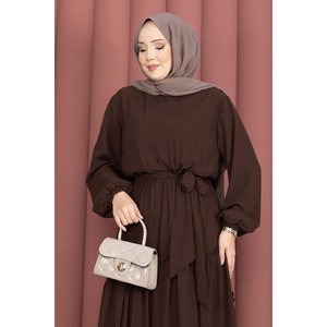 Vestido Asimétrico de Gasa con Volantes, Estilo Modesto con Cintura Imperio, Color Marrón - Product Image 2