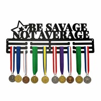 Support mural pour médailles « Be Savage Not Average », présentoir de médailles en métal découpé au laser avec motif étoile, cadeau motivant pour les athlètes