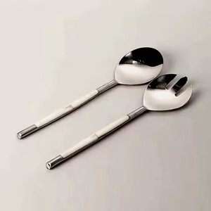 ที่ตักสลัดโลหะ ด้ามจับแบบหล่อ ดีไซน์ใหม่ ที่ตักสลัดโลหะสำหรับเสิร์ฟสลัด - Product Image 2